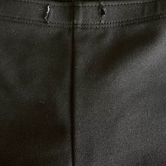 EXPRESS Lightweight Black Stretch Cropped Flare Pull-On Pants Sz S 15U - Picture 6 of 8